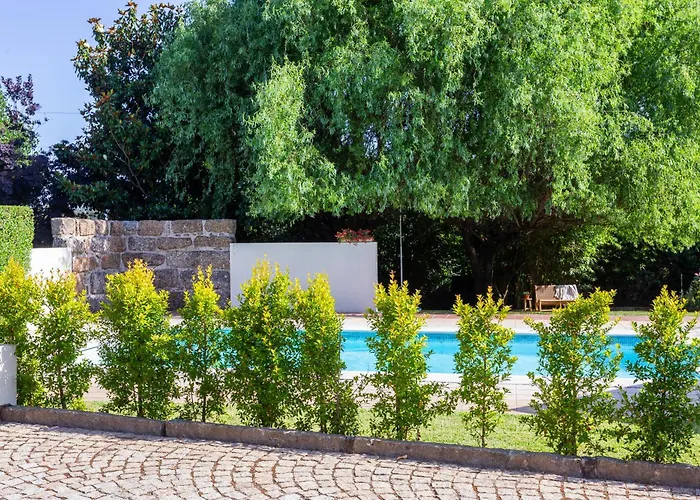 Casa Da Câmara Couette-café