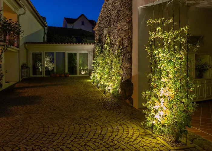 Casa Da Câmara Couette-café